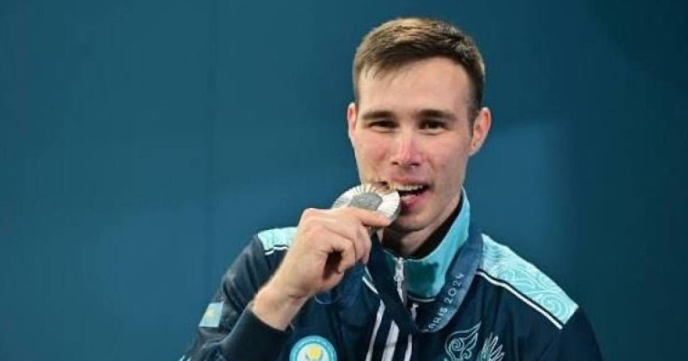 Сүйінші! Нариман Құрбанов Парижде өткен FIG World Challenge Cup турнирінде алтын медаль иеленді