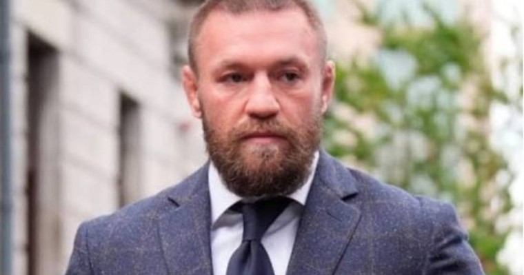 Макгрегор Ирландия президентіне үміткерліктен бас тартты