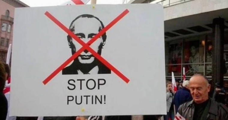 "Бұл айуандық шабуыл": Батыс елдері Ресейдің Украинаға басып кіруі туралы айтты