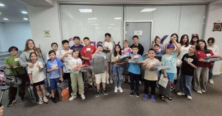 Кселл мектептен цифрлық әлемге жол салды