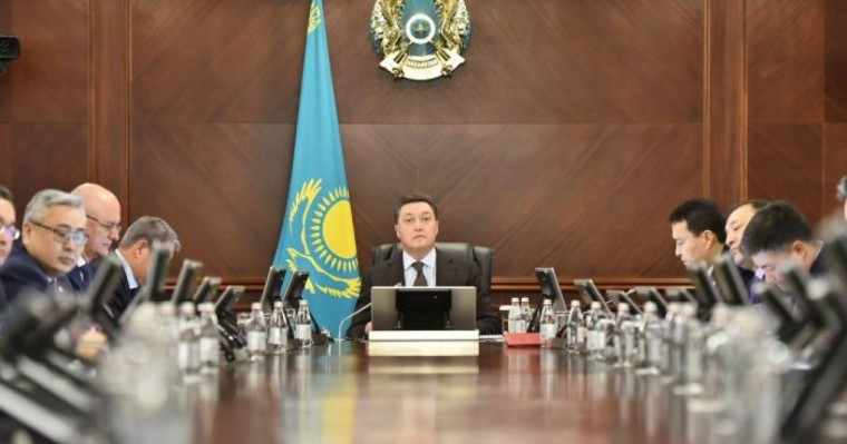 Мамин қандай мәселе бірінші орында болуы керек екенін айтты