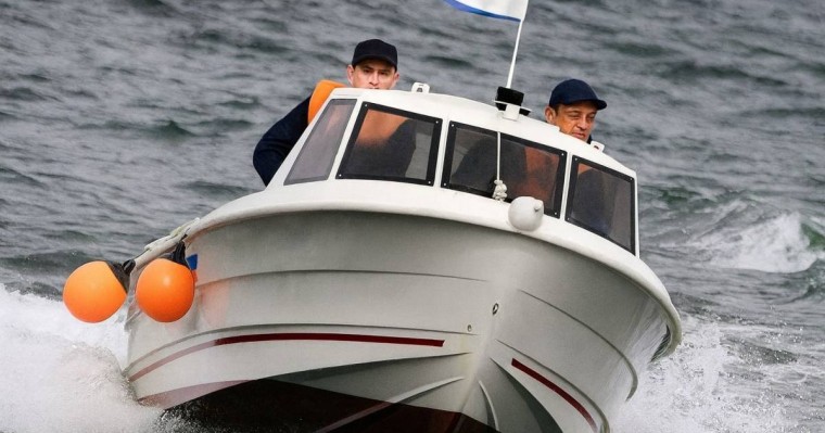 «Жүрегі ауыратындар қарамасын»: Ақтауда екі катердің соқтығысқаны видеоға түсіп қалды