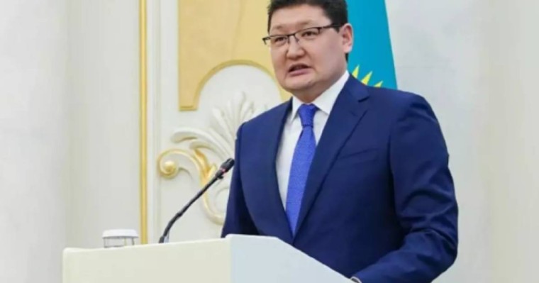 Президенттің баспасөз хатшысы Ресей мен Украинадағы жағдайға қатысты ұлттық арнаға сұхбат береді