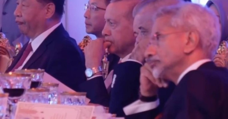 ЕО ШЫҰ саммитіне келген мемлекет басшыларына концерт қойылды (ВИДЕО)