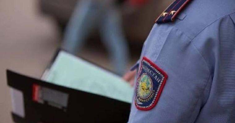 Атырауда үш жасар қыздың үстінен полицияға арыз түсті