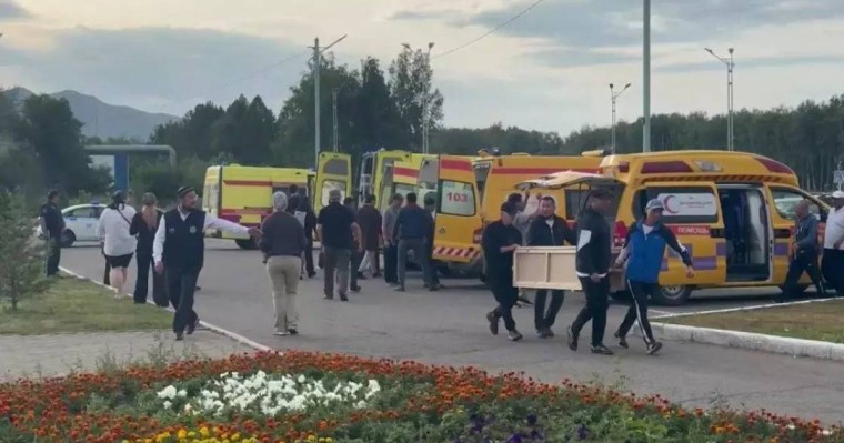 Өзбекстандағы селден қаза тапқан екі қазақстандық оқушы ШҚО-да жерленді