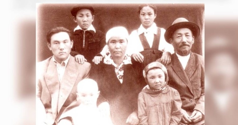 Елбасының атасы Назарбай туралы 1910 жылғы құжат табылды