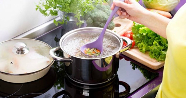 Ресей үй шаруасындағы әйелдерге жалақы төлемек: Қазақстандық әйелдерге айлық төленуі мүмкін бе? - Қазақстан жаңалықтары