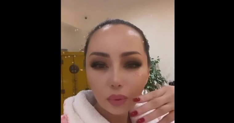 "Очень прошу... Мың теңге аударыңдаршы": Баян Мақсатқызы Халықтан ақша жинап кино түсірмек (видео)