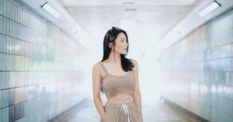 Белгілі кино актрисасы Covid-19 вакцинасынан кейін түсік тастаған