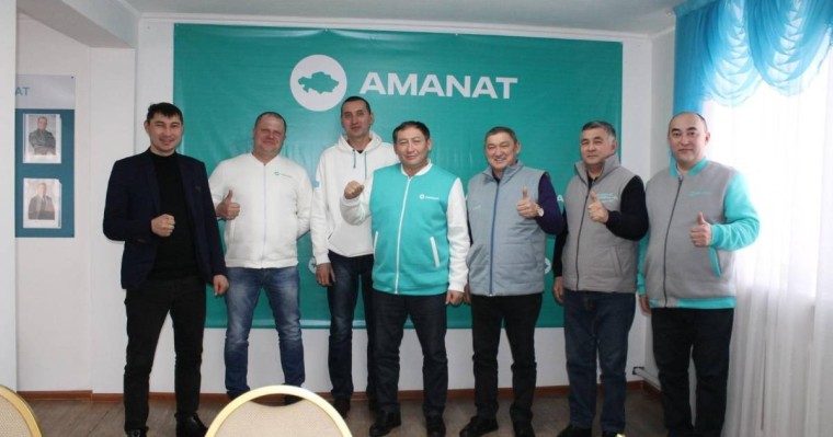 «AMANAT» партиясы облыстық сайлауалды штабының мүшелері бүгін Ертіс ауданында үгіт-насихат жұмыстарын жүргізді