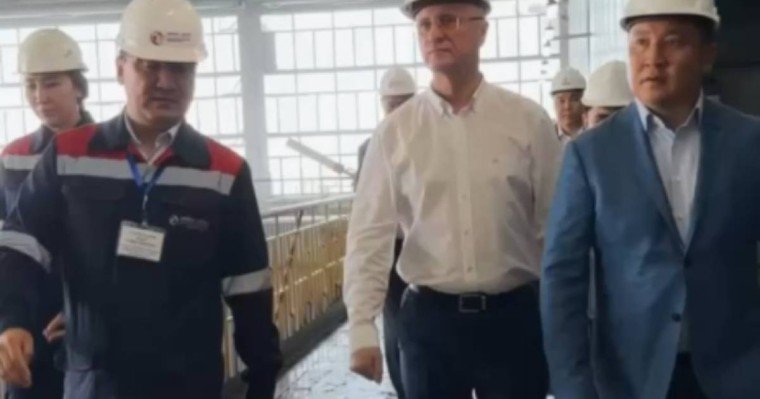 Екібастұзға жұмыс сапары барысында Роман Склярға жылу беру маусымына дайындық туралы баяндалды