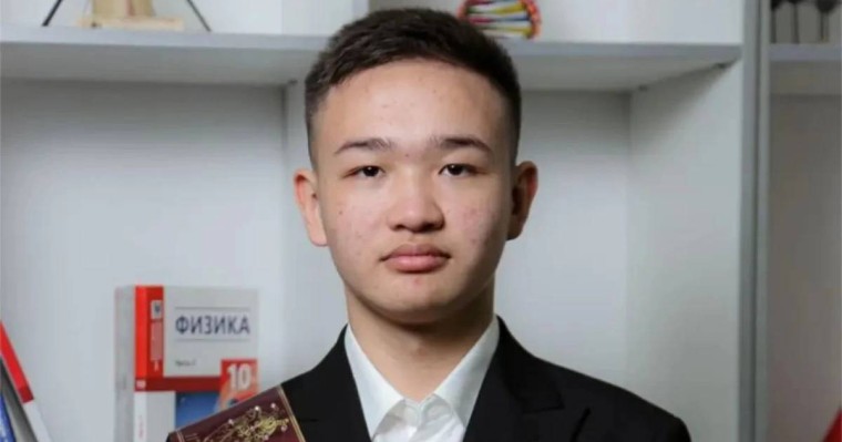Үш жылда алғаш рет: Алматылық талапкер ҰБТ-дан 140 балл жинады