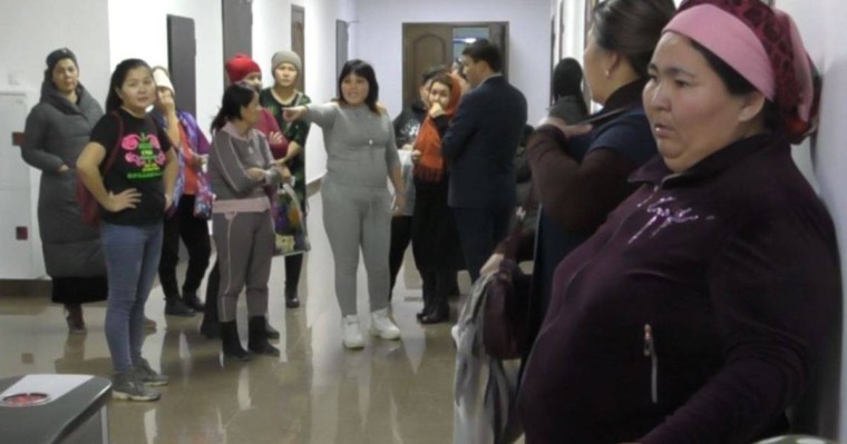 Қызылордада бір топ әйел АӘК төлеудің жаңа шартына қарсы шықты