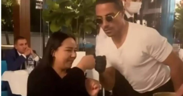 Алтынай Жорабаева әйгілі түрік қасапшысы Нұсретпен кездесті (видео)