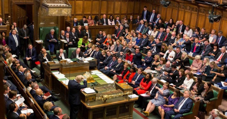 Британ парламентінің қауымдар палатасы Брекзит туралы заң жобасын қабылдады