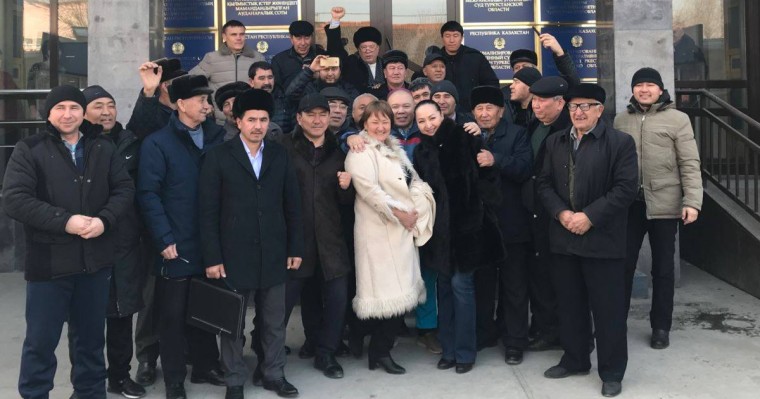 "Шекарасыз тілшілер" Батырбековтің бостандыққа шығуы туралы хабарды жылы қарсы алды