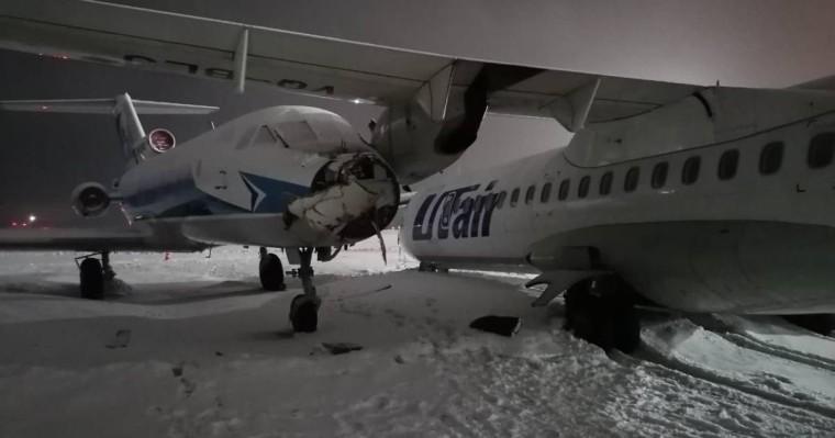 Оталып тұрғанда жүріп кеткен: Әуежайда екі ұшақ соқтығысты