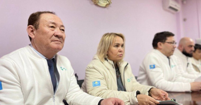 "Сынауға әрқашан мәселе табылады" - Аманаттықтар "Азаматтарға арналған үкімет" КЕАҚ қызметкерлерімен кездесті