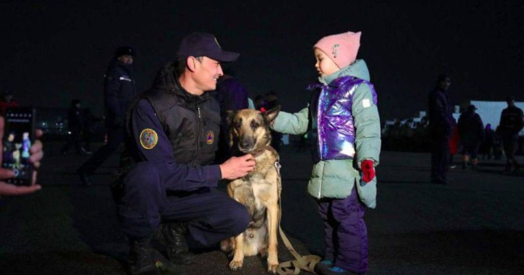 Түркияға көмекке аттанған құтқарушыларымыздың бір тобы елге оралды.