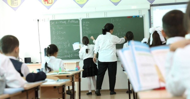 Бір мұғалімнің 5 пәннен сабақ беруін тоқтаттық – Ералы Тоғжанов