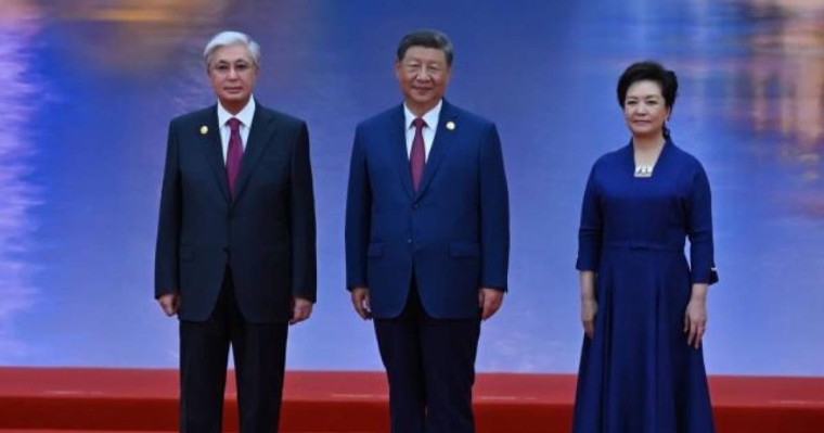 Қасым-Жомарт Тоқаевтың Қытайға сапары: Қазақстан қандай пайда тапты?