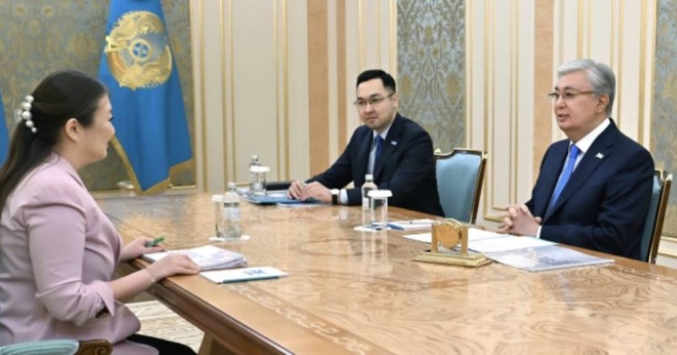 Мемлекет басшысы Бала құқықтары жөніндегі уәкіл Динара Зәкиеваны қабылдады