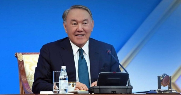 Енді Елбасы жоқ:Назарбаевтың сайты домендік атауын өзгертті