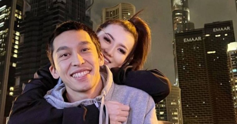 "Мен той қаламап едім": Ерке Есмахан тойының қашан болатынын айтты