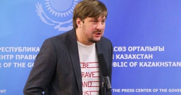 Журналист Денис Кривошеев жала жапқаны үшін айыппұл арқалады