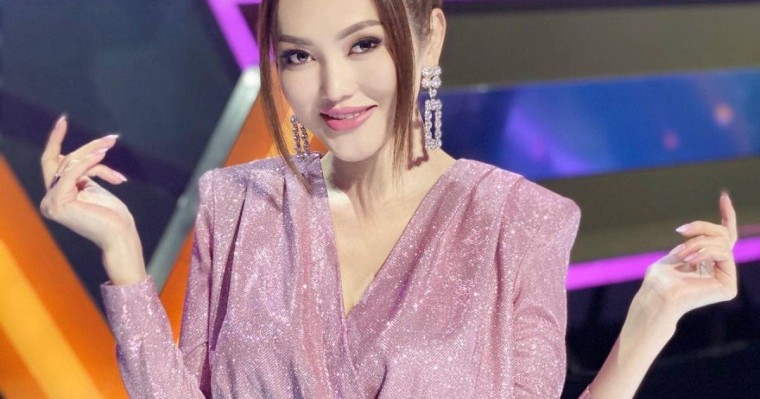 "Таңдағаным тегін адам емес": Ерке Есмахан тұрмысқа шығатынын айтты