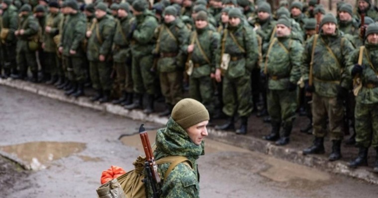 Байқоңыр билігі Украинадағы соғысқа қатысқаны үшін қала тұрғындарына ақша ұсынған