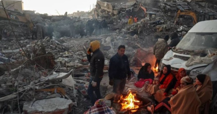 Түркия мен Сириядағы жер сілкінісінен қаза болғандар саны 23 мыңнан асты