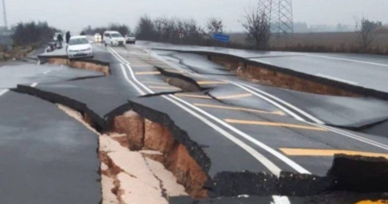 Түркиядағы жер сілкінісінен кейін литосфералық тақталар үш метрге жылжыған