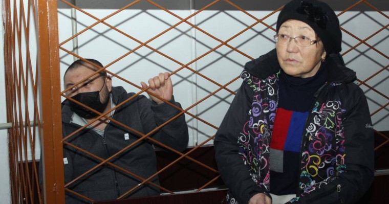 Жұлдызбек Тәуірбеков "алауыздық қоздыру" және "терроризмді насихаттау" айыбымен жеті жылға сотталды