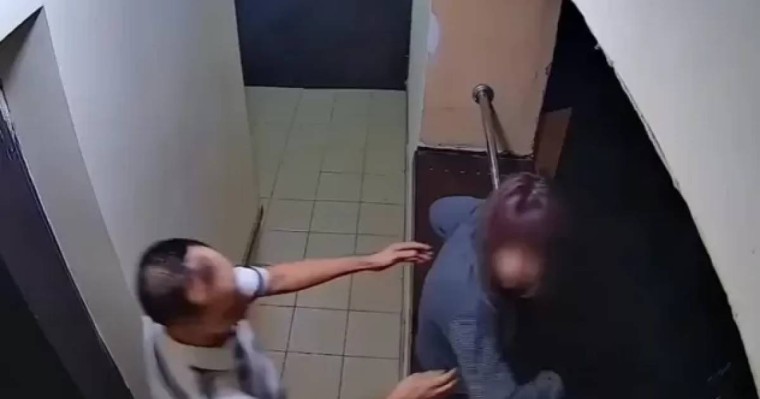 Астанада әскери музыкант тұрғын үйдегі камераның арқасында үлкен қайғының алдын алды (ВИДЕО)