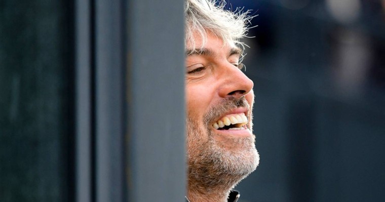 Олигарх, Home Credit Bank иесі ұшақ апатынан қаза тапты