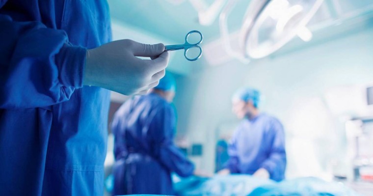 Алматыда 11 жастағы баланың асқазанынан 1 келі шаш шыққан