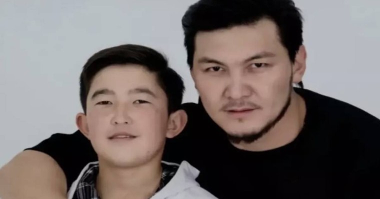 «Мінезі өзгере бастады»: Жігер Ауыпбаев қойшы баламен араласпай кеткенін айтты