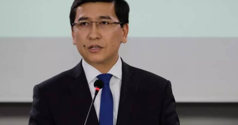 "Абыроймен кетуді ойладым": Аймағамбетов министр болып тағайындалғанда өзін қандай ой мазалағанын айтты