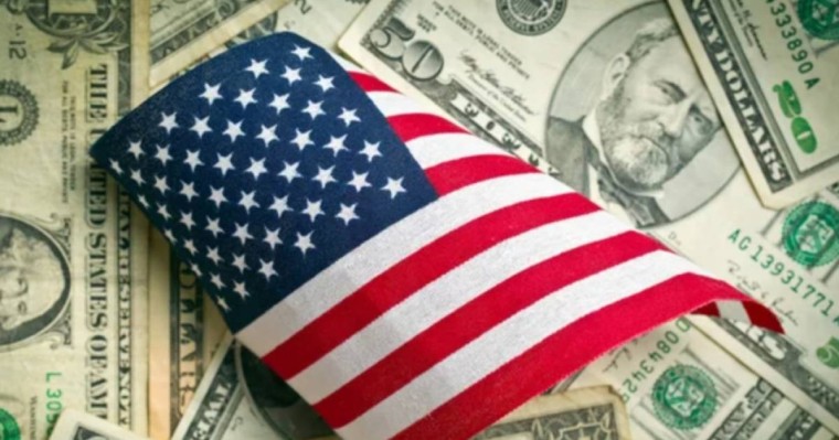 АҚШ-тағы Ресей активтері тәркіленіп, Украинаға беріледі