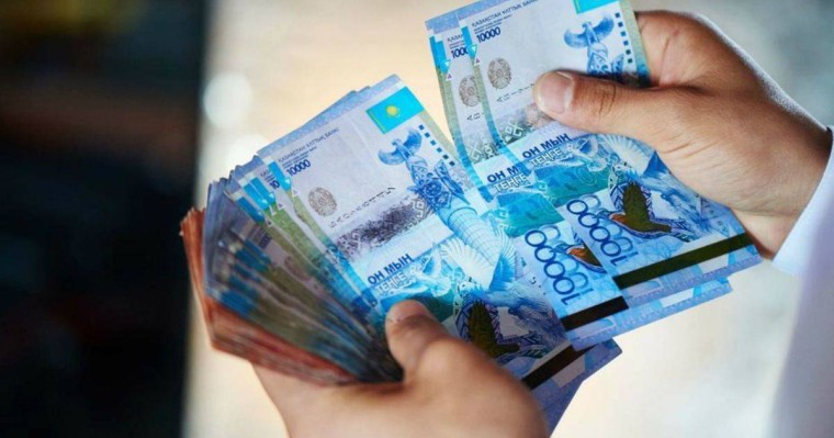 Тарихи сәт: Ауыр дертке шалдыққан сәбидің еміне 1 млрд теңге жиналды