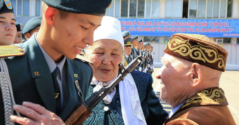 Биыл әскери ант қабылдауға ата-аналар қатыса ала ма?