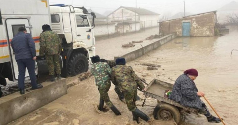 Түркістан облысында су тасқыны салдарынан 200-ден астам адам эвакуацияланды