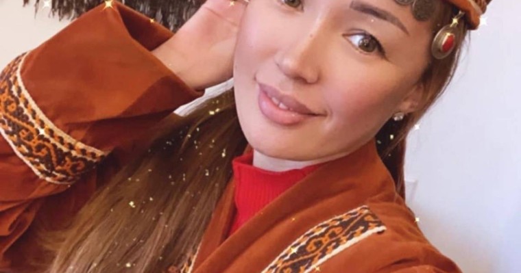 Ана кісілердің тойын "өлтіріп" жүргізіп, асаба театр басқарып отыр – Мира Мадали