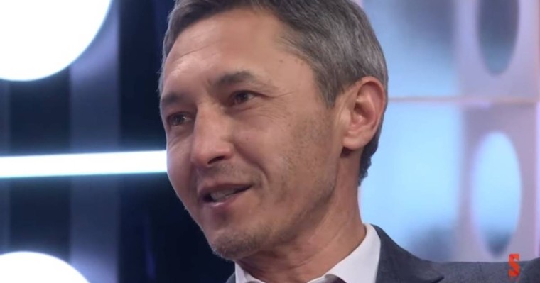 Дулыға Ақмолда: Назарбаев 50 мың доллар көрімдік берді, оған театр актерлері бір-бірден үй алдық