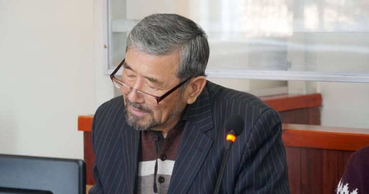 "Шекараны заңсыз бұзды" деп айыпталған Тілек Тәбәрікұлының соты 16 қаңтарға қалдырылды