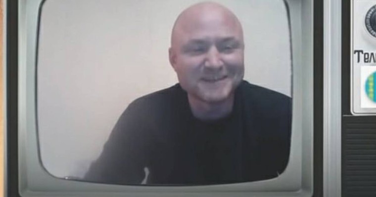 Қазақты маймылға теңеген Божко екі жылға сотталды, ал Путинді сынаған қазақ 3 жыл...