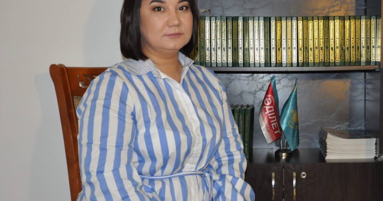 Айгүл Орынбек: 30 жыл қараңғы халықты алдап келдіңдер, тағы да солай алдай беремін деп отырсыңдар ма?