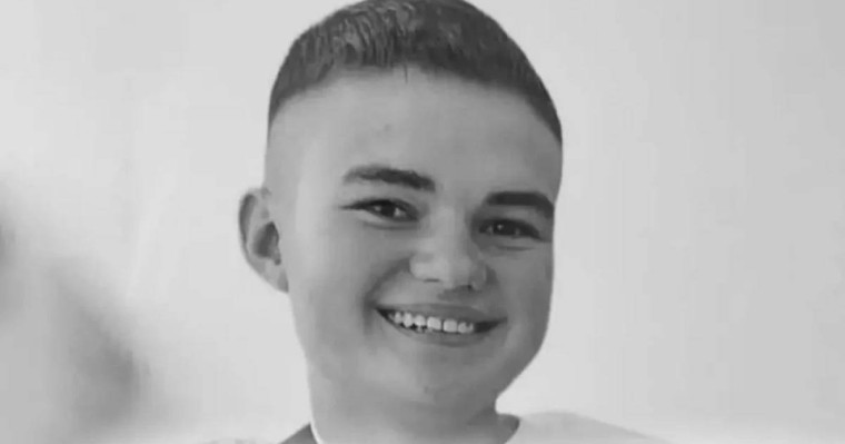 Ақмола облысында студентті бопсалап, өзін өлтіруге дейін жеткізген 11 адам сотталды